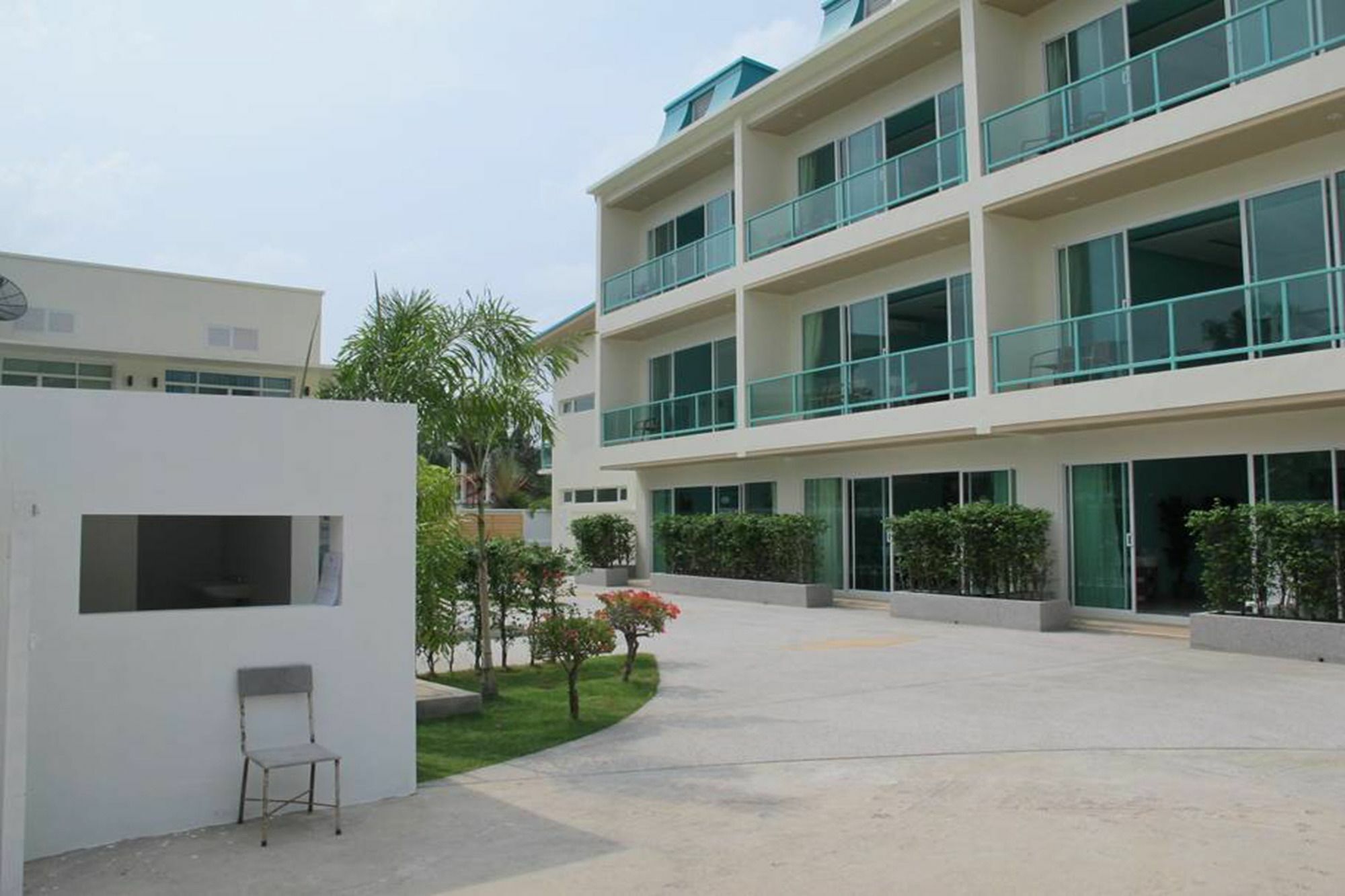 Condor Apartment Nai Harn Exterior foto
